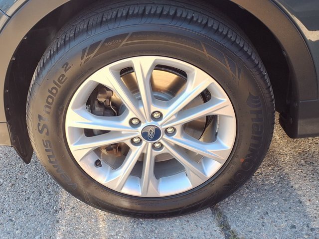 Certified 2019 Ford Escape SE AWD/4WD image 25