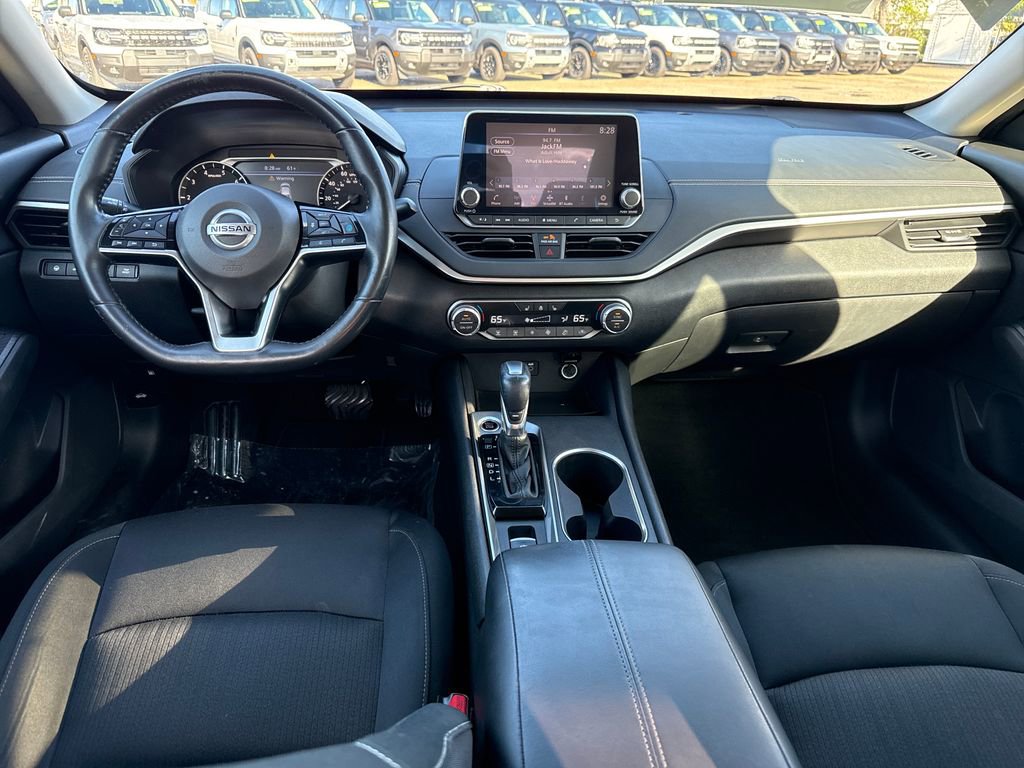 Used 2019 Nissan Altima 2.5 SV image 5