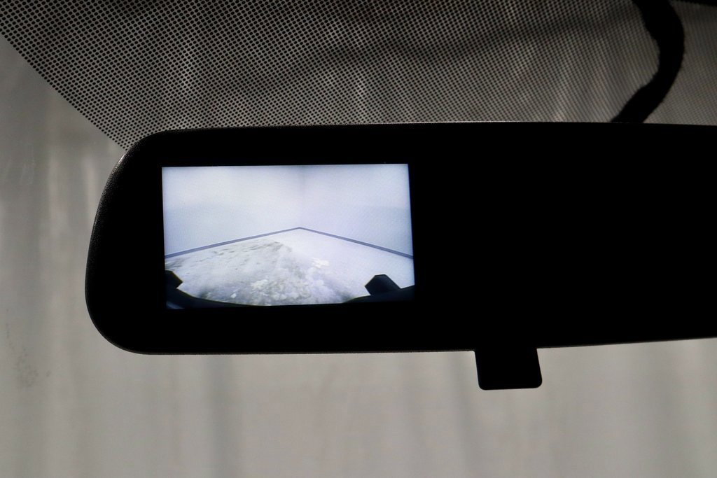 Used 2024 GMC Savana 2500 w/ Driver Convenience Package image 10