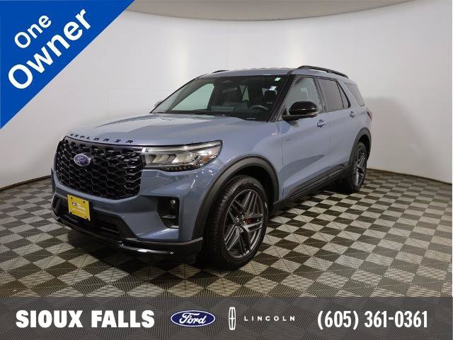 Certified 2025 Ford Explorer ST-Line w/ ST-Line Street Pack AWD/4WD image 1