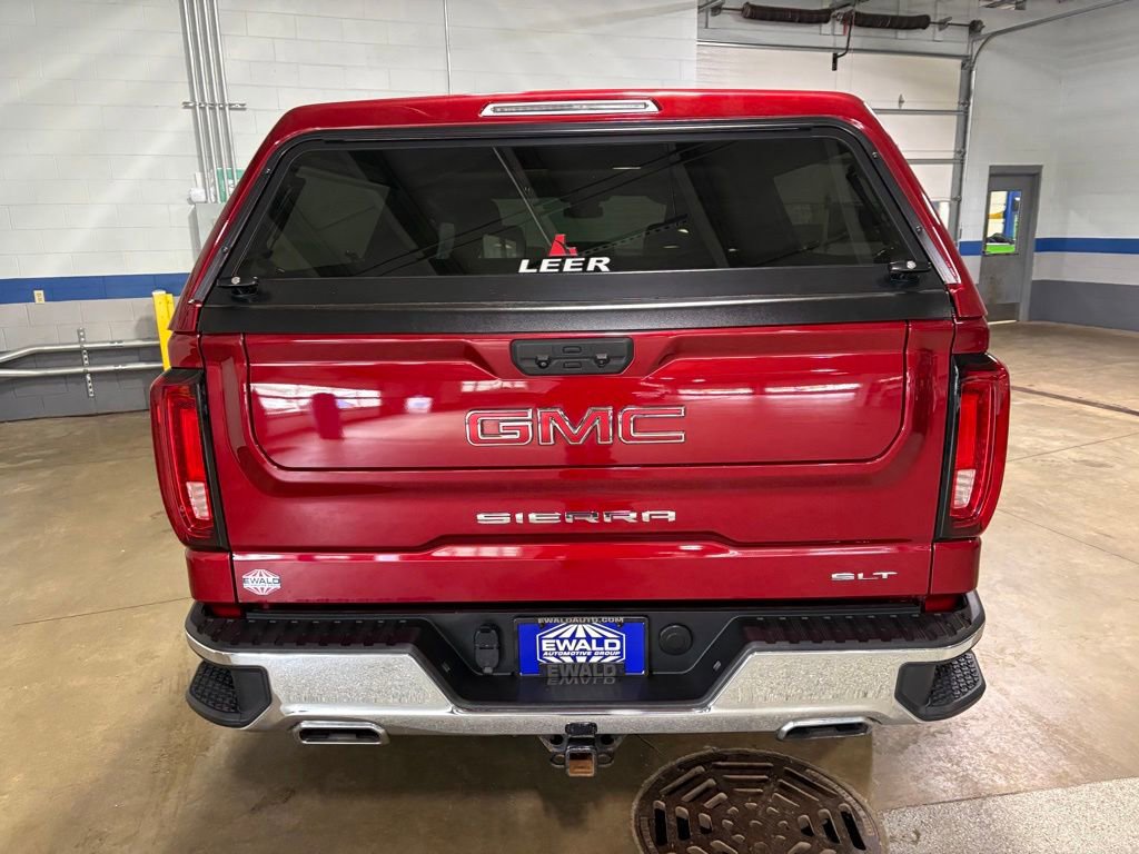 Used 2024 GMC Sierra 1500 SLT w/ SLT Convenience Package AWD/4WD image 9