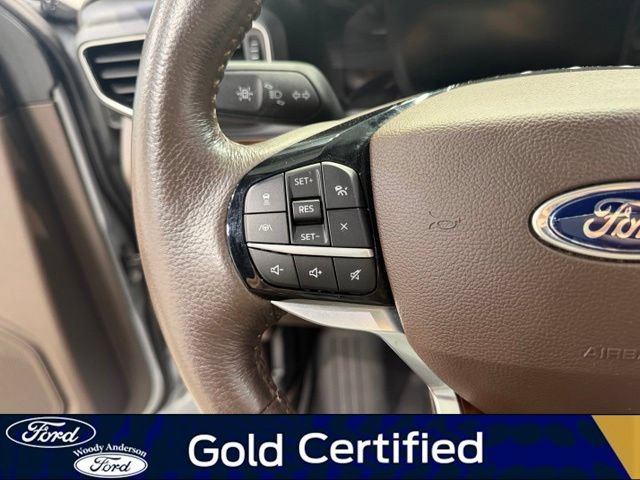Certified 2022 Ford Explorer King Ranch w/ Premium Technology Package AWD/4WD image 11