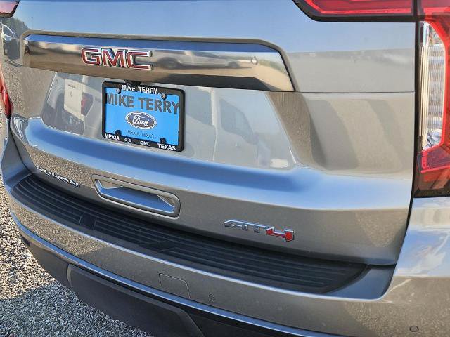 Used 2024 GMC Yukon XL AT4 w/ Technology Package AWD/4WD image 6