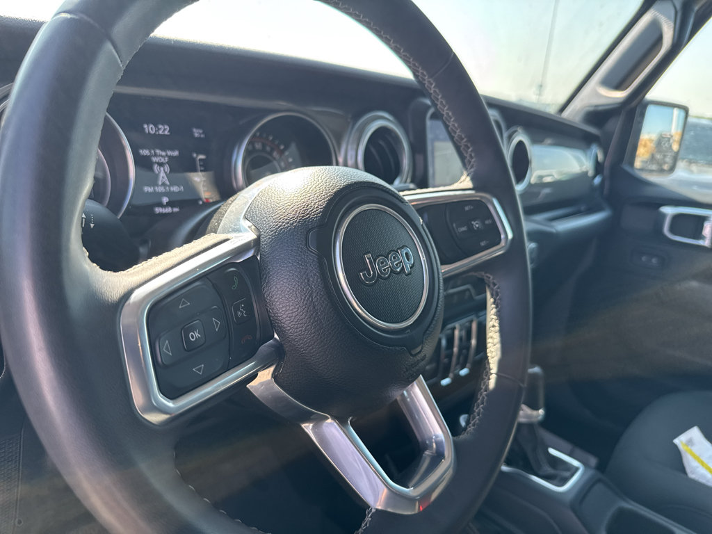 Used 2023 Jeep Wrangler Unlimited Sahara AWD/4WD image 14
