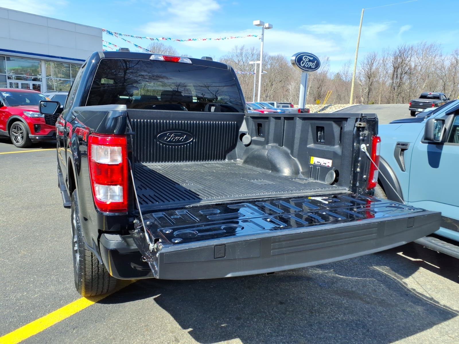 Certified 2022 Ford F150 XL w/ STX Appearance Package AWD/4WD image 24