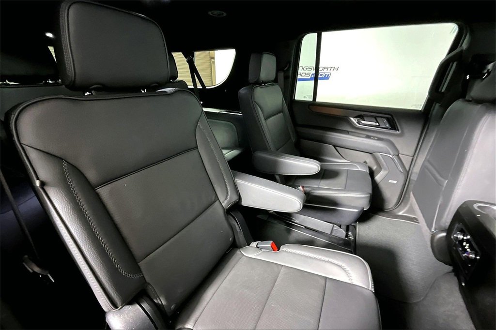 Used 2025 GMC Yukon XL Denali image 22