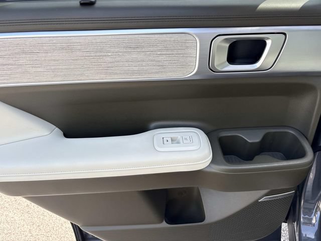 Used 2024 Hyundai Santa Fe Calligraphy AWD/4WD image 19