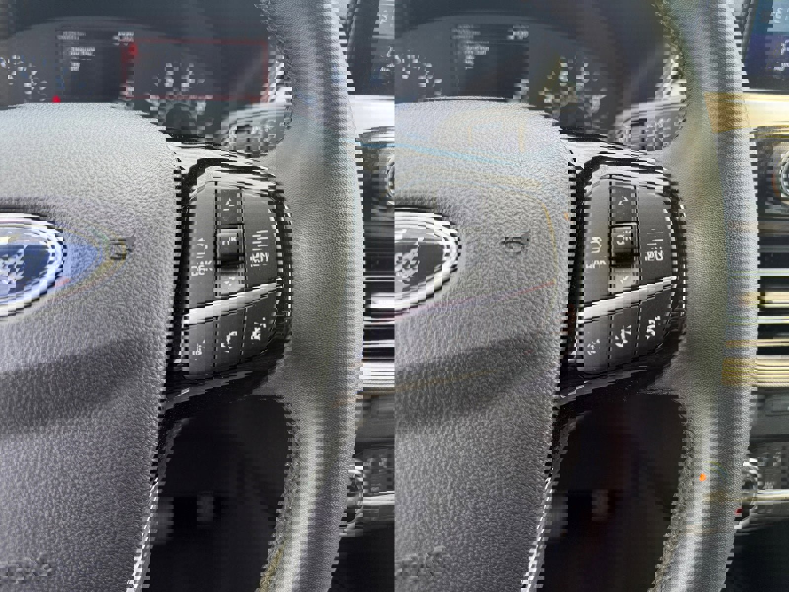 Certified 2022 Ford Escape SE w/ Cold Weather Package image 15