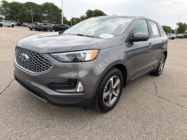 Certified 2023 Ford Edge SEL AWD/4WD image 2