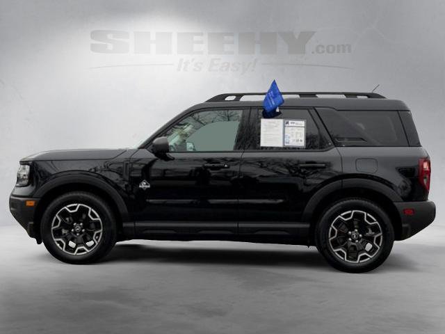 Certified 2025 Ford Bronco Sport Outer Banks w/ Outer Banks Tech Package+ AWD/4WD image 2