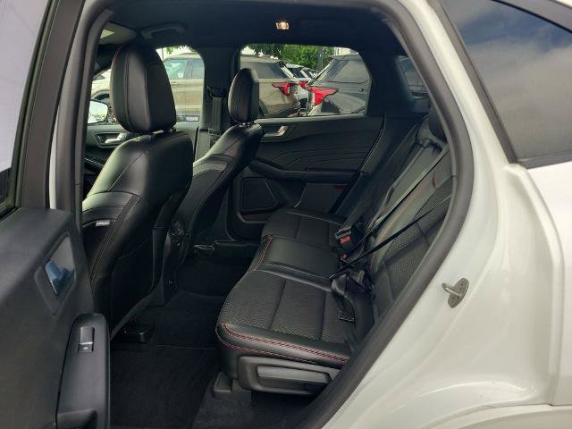 Certified 2023 Ford Escape ST-Line w/ Tech Pack #1 FWD image 9