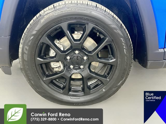 Used 2022 Jeep Compass Latitude w/ Sun and Sound Group AWD/4WD image 35