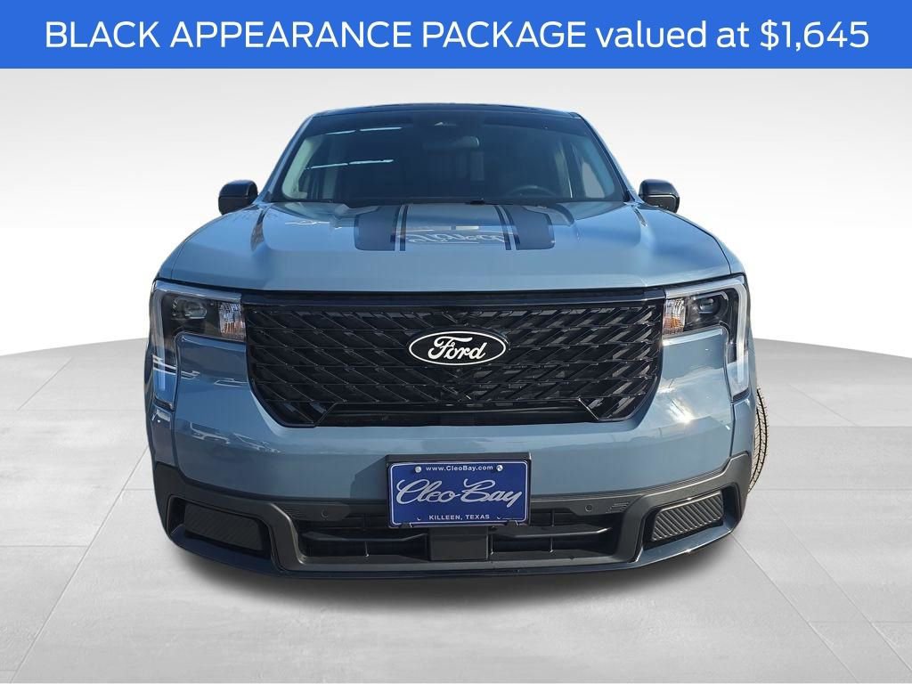 Certified 2025 Ford Maverick Lariat w/ Black Appearance Package image 6