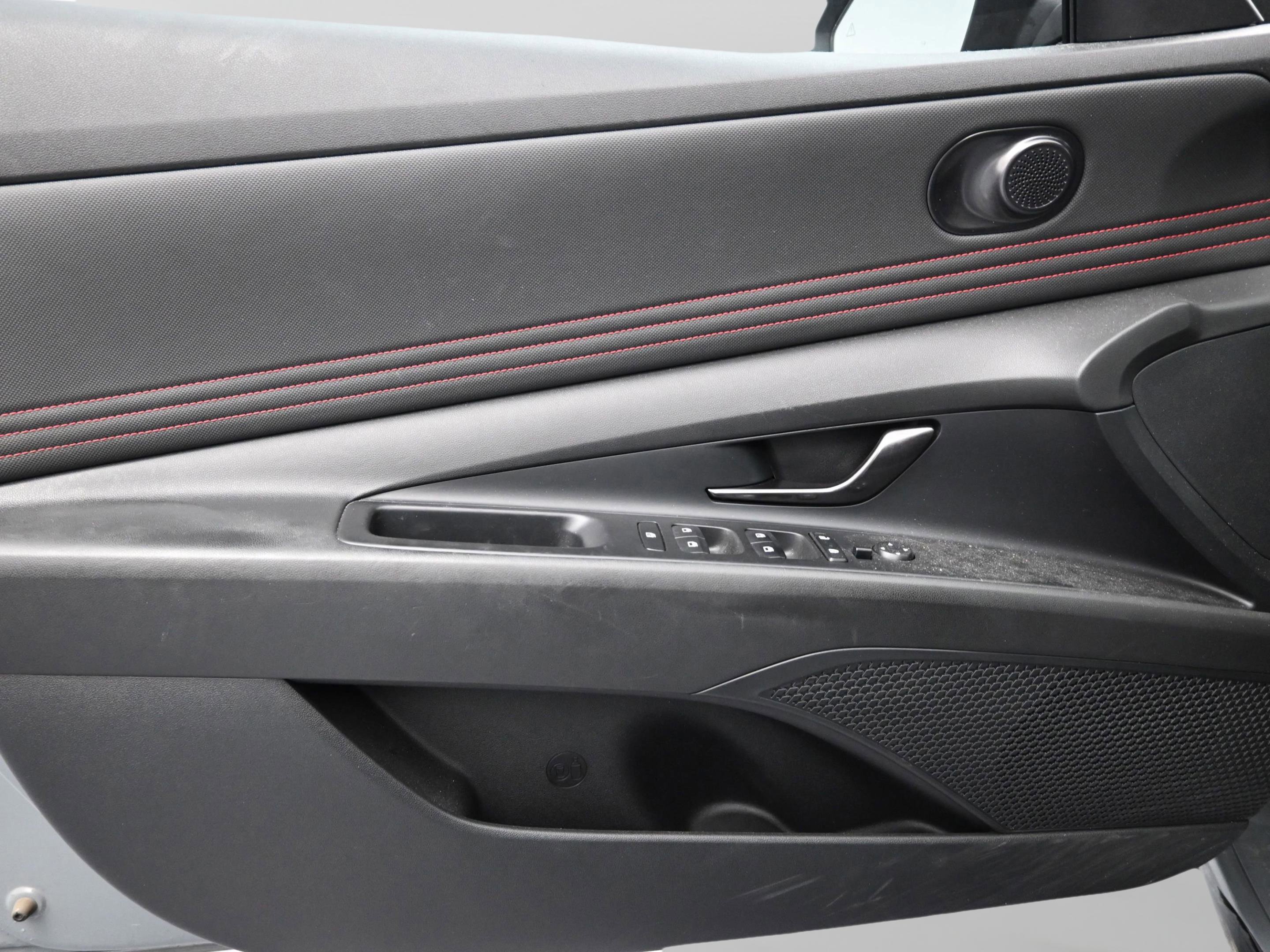 Used 2023 Hyundai Elantra N Line image 40