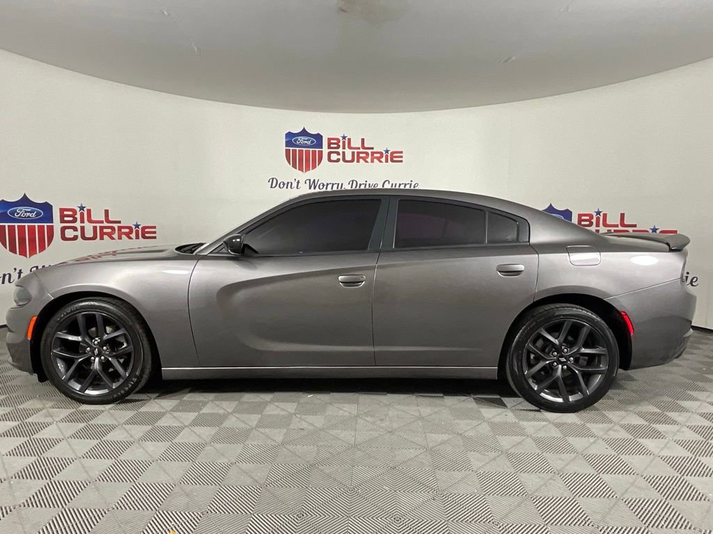 Used 2021 Dodge Charger SXT w/ Blacktop Package RWD image 6
