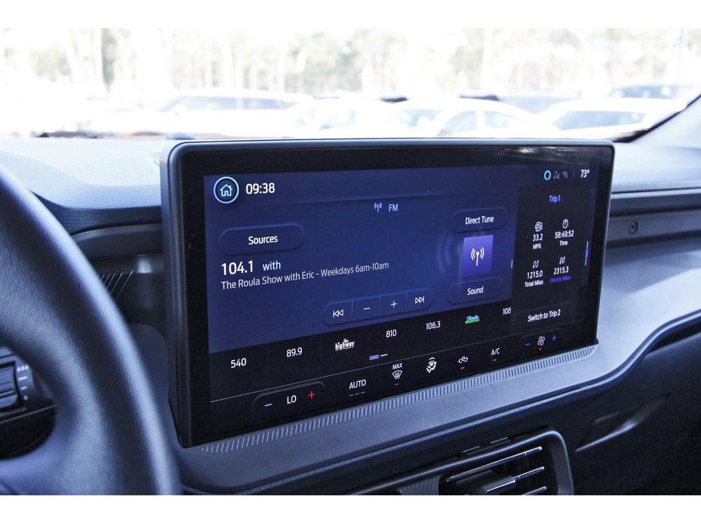 Certified 2025 Ford Maverick XL FWD image 24