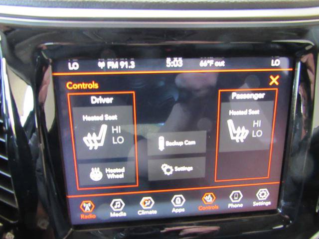 Used 2020 Jeep Cherokee Limited w/ Technology Group AWD/4WD image 22