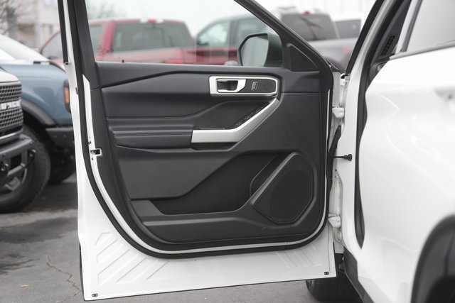 Certified 2023 Ford Explorer XLT image 29