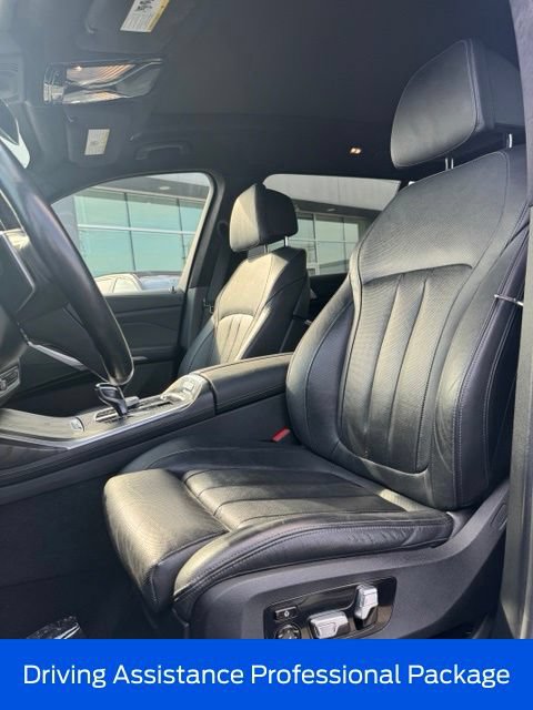 Used 2021 BMW X7 xDrive40i AWD/4WD image 14