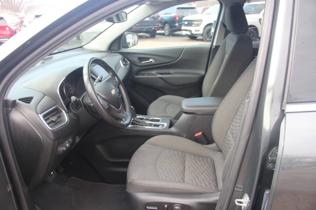 Used 2020 Chevrolet Equinox LT AWD/4WD image 25