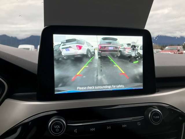 Certified 2021 Ford Escape SE image 12