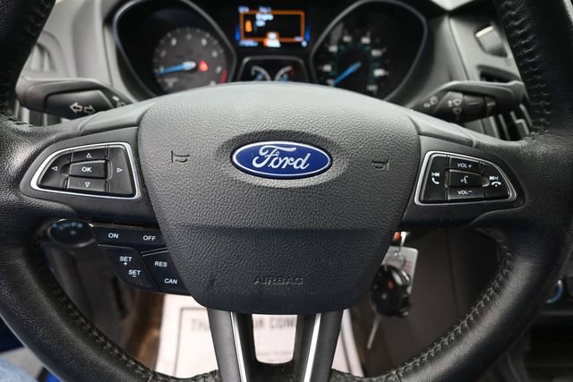 Certified 2018 Ford Focus SE w/ SE Winter Package FWD image 18