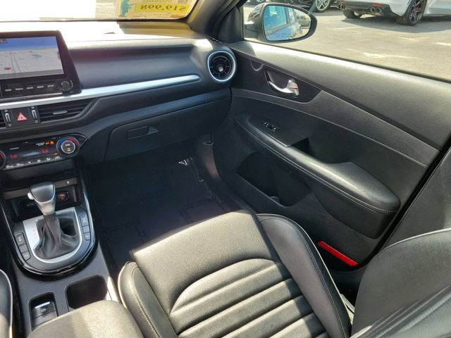 Used 2023 Kia Forte GT-Line w/ GT-Line Premium Package FWD image 14