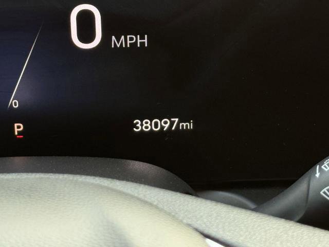 Used 2025 Buick Encore GX Preferred image 23