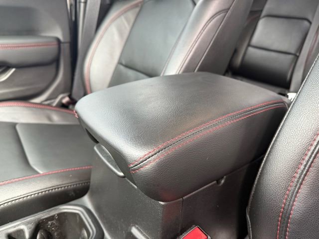 Used 2023 Jeep Gladiator Rubicon w/ Cold Weather Group image 19