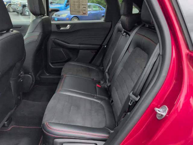 Certified 2022 Ford Escape SEL w/ SEL Stealth AWD Package image 9