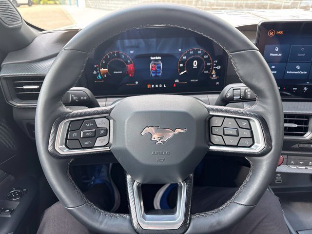 Certified 2025 Ford Mustang Coupe RWD image 19