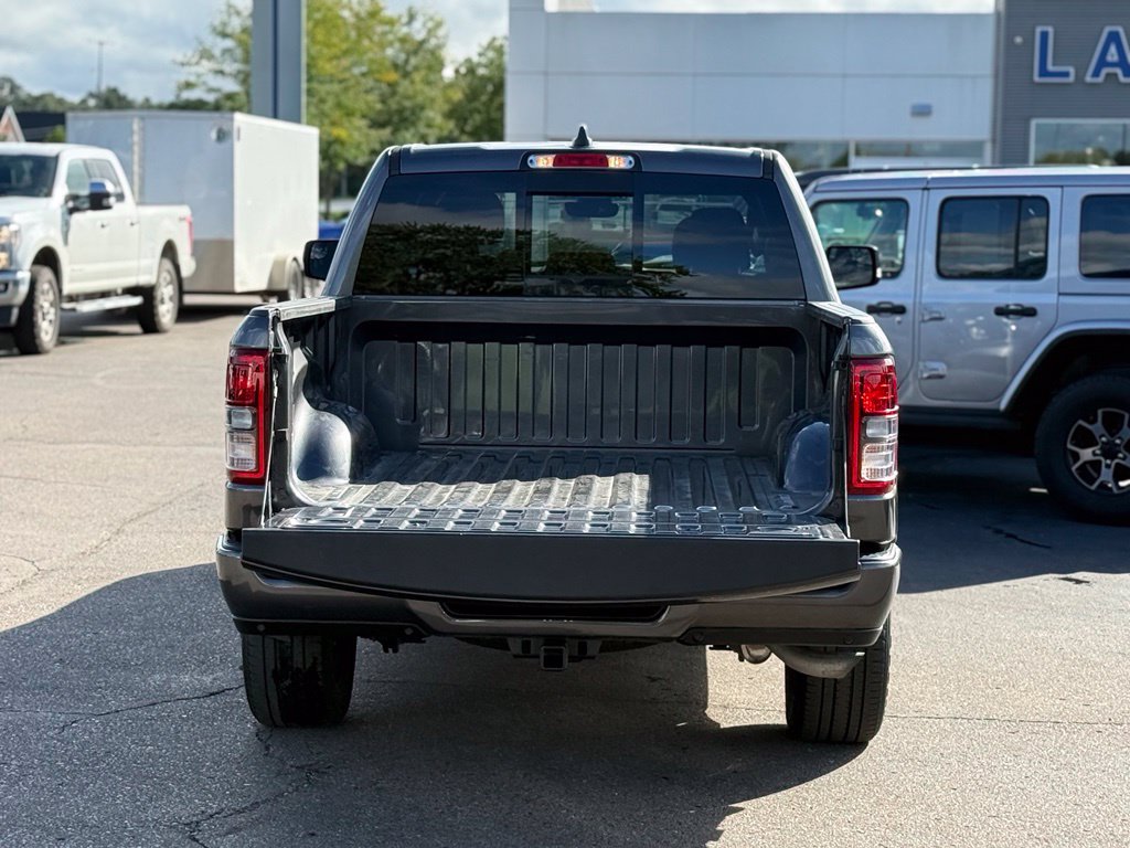 Used 2022 RAM 1500 Big Horn AWD/4WD image 32