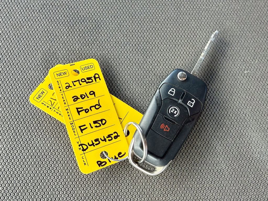 Certified 2019 Ford F150 XLT w/ Equipment Group 302A Luxury image 30