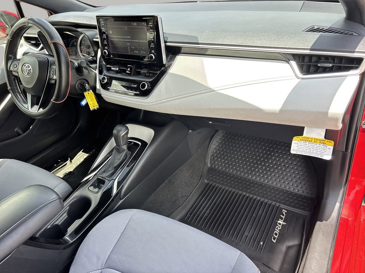 Used 2021 Toyota Corolla SE FWD image 11