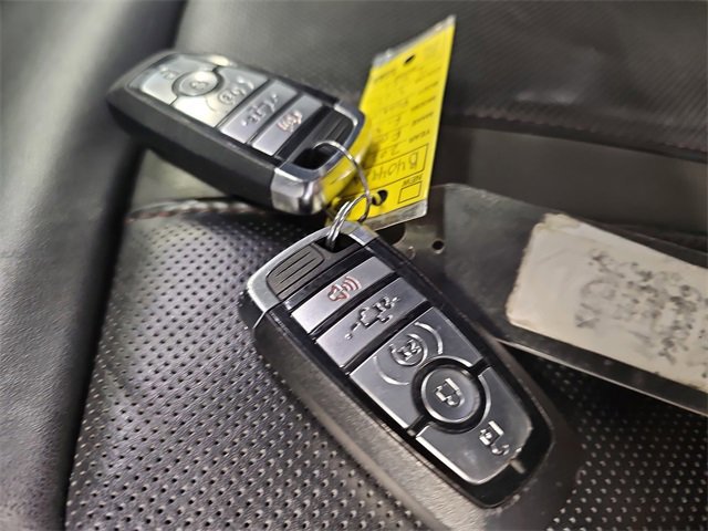 Certified 2021 Ford F350 Platinum w/ Tremor Off-Road Package image 35