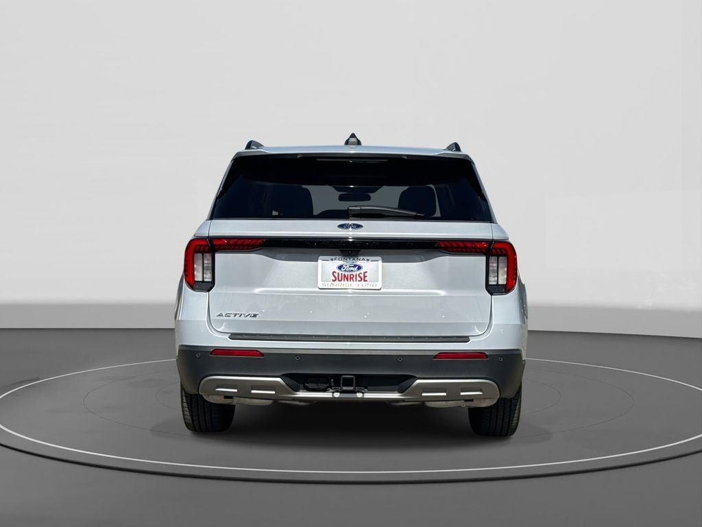 Certified 2025 Ford Explorer Active w/ Active Comfort Package image 6