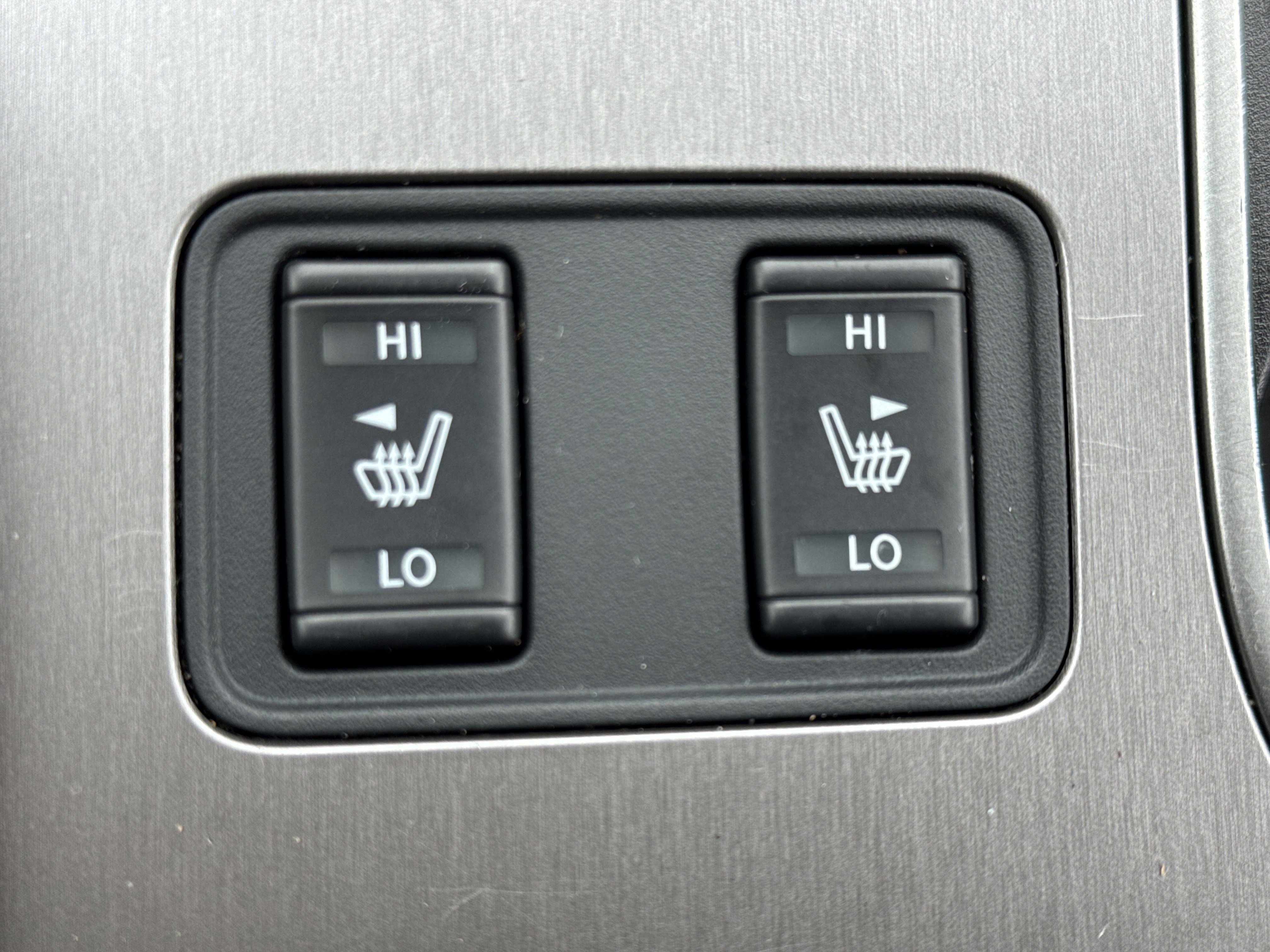 Used 2023 Nissan Murano SV image 21