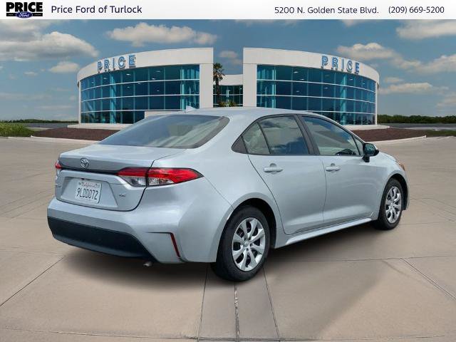 Used 2024 Toyota Corolla LE FWD image 5
