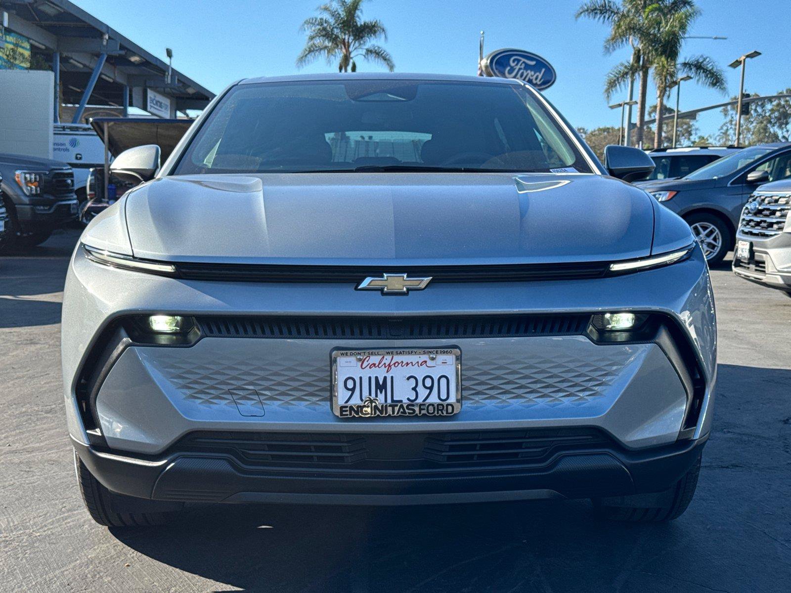Used 2025 Chevrolet Equinox EV LT FWD image 5
