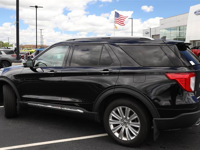 Certified 2021 Ford Explorer Limited w/ Hybrid Equipment Group 310A AWD/4WD image 17