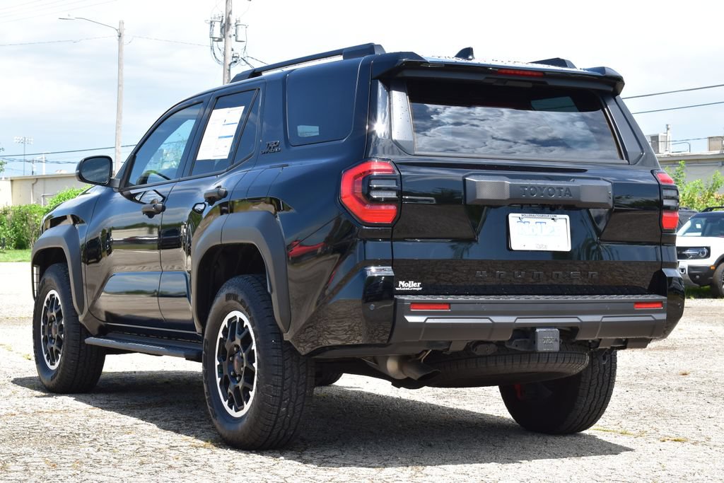 Used 2025 Toyota 4Runner TRD Off-Road AWD/4WD image 10
