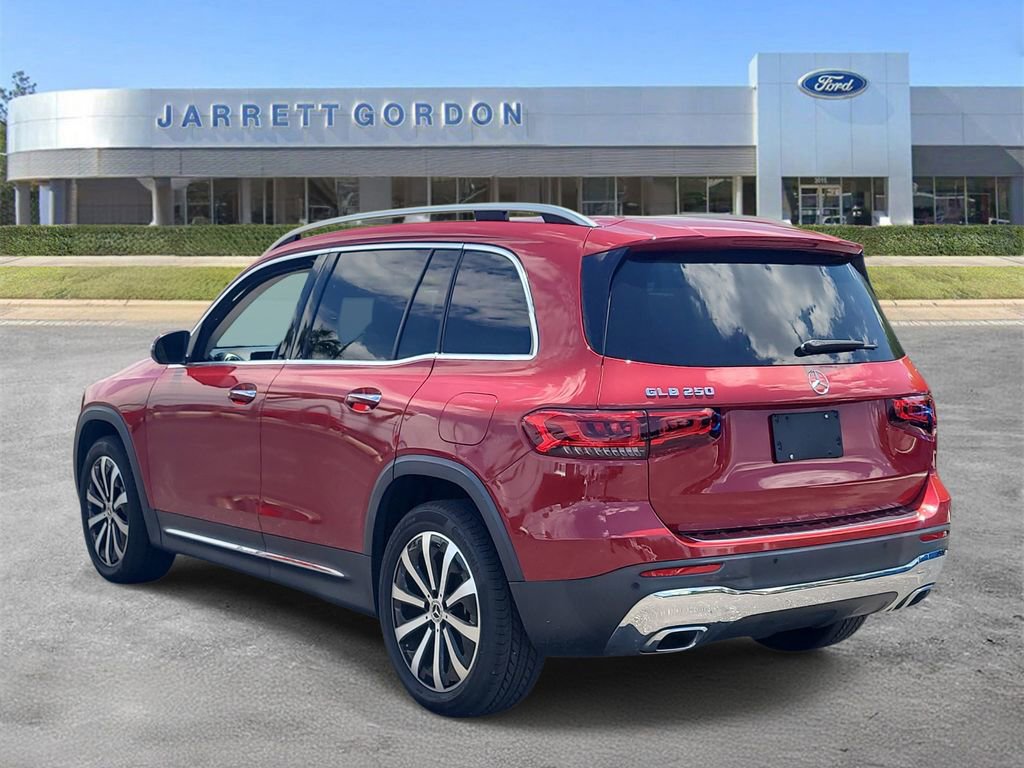 Used 2021 Mercedes-Benz GLB 250 image 3