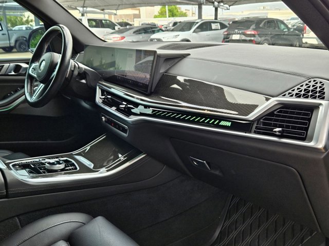 Used 2024 BMW X5 M60i image 23