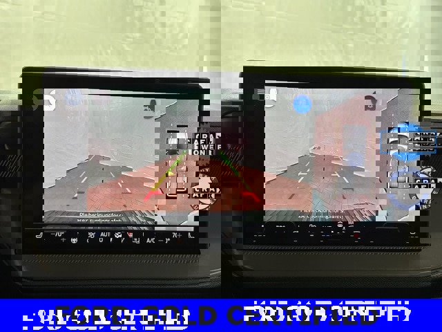 Certified 2025 Ford Maverick Lariat w/ Black Appearance Package image 30