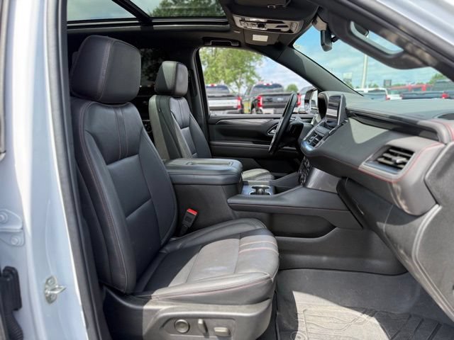 Used 2023 Chevrolet Tahoe RST w/ Luxury Package AWD/4WD image 17