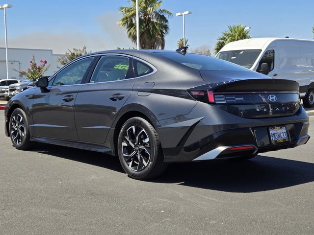 Used 2024 Hyundai Sonata SEL FWD image 6