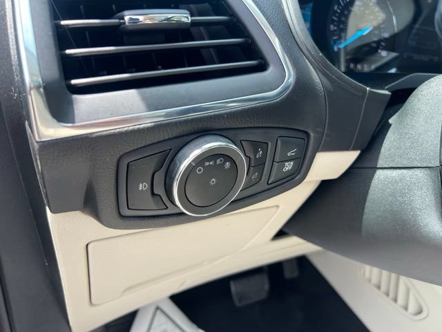 Certified 2023 Ford Edge Titanium w/ Equipment Group 301A AWD/4WD image 9