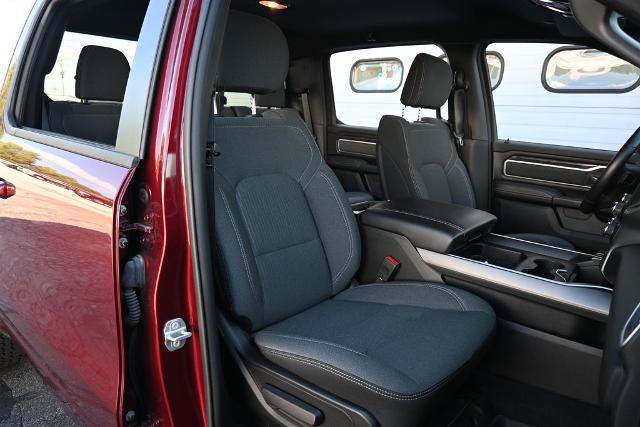 Used 2022 RAM 1500 Big Horn AWD/4WD image 22