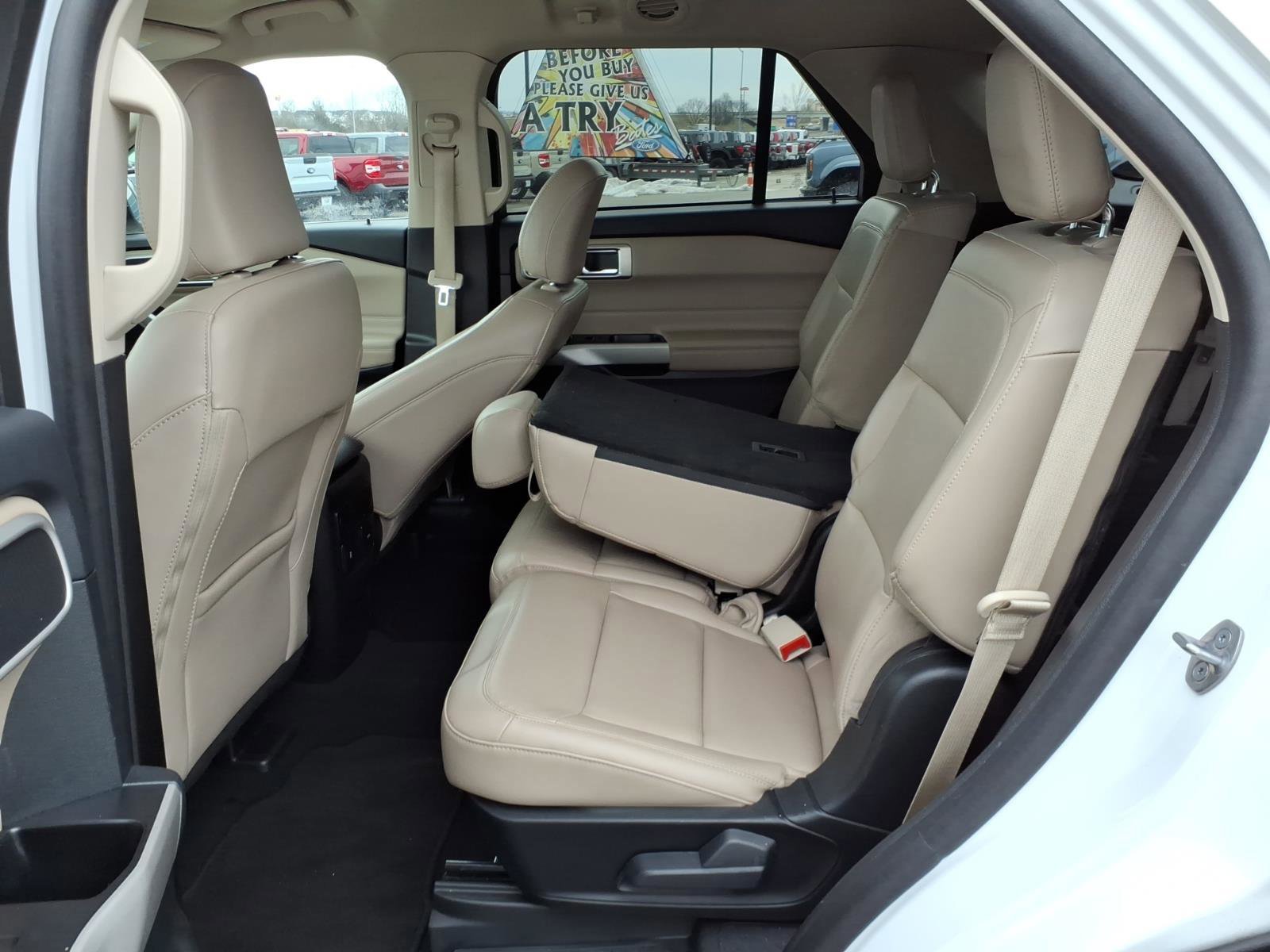 Certified 2024 Ford Explorer XLT w/ Equipment Group 202A image 13