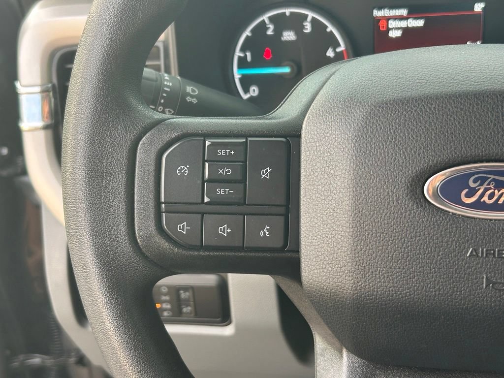Certified 2025 Ford F250 XL w/ STX Appearance Package AWD/4WD image 38